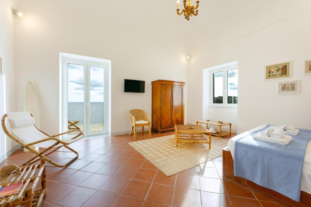 Torretta Corricella- Punta Pizzaco Apartamento Procida Exterior foto