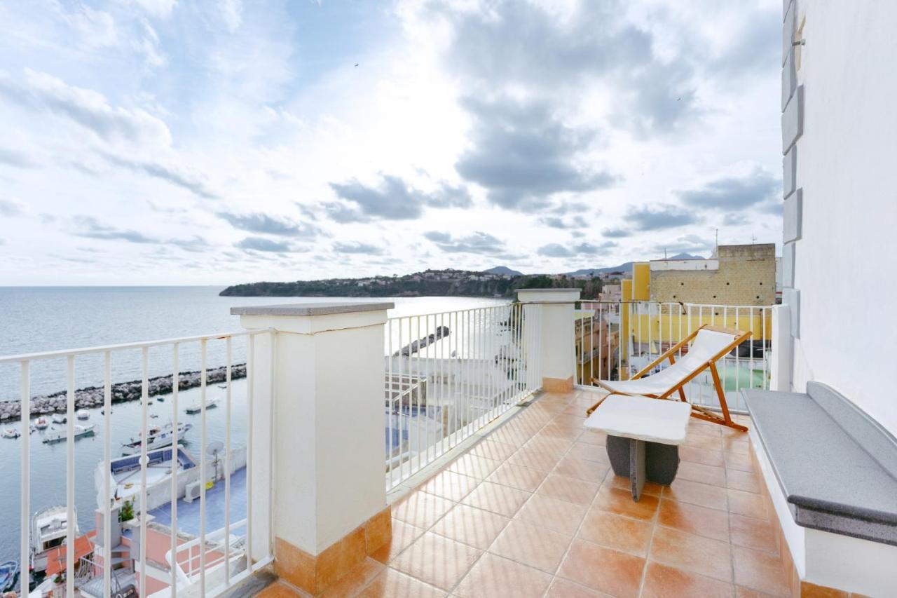 Torretta Corricella- Punta Pizzaco Apartamento Procida Exterior foto