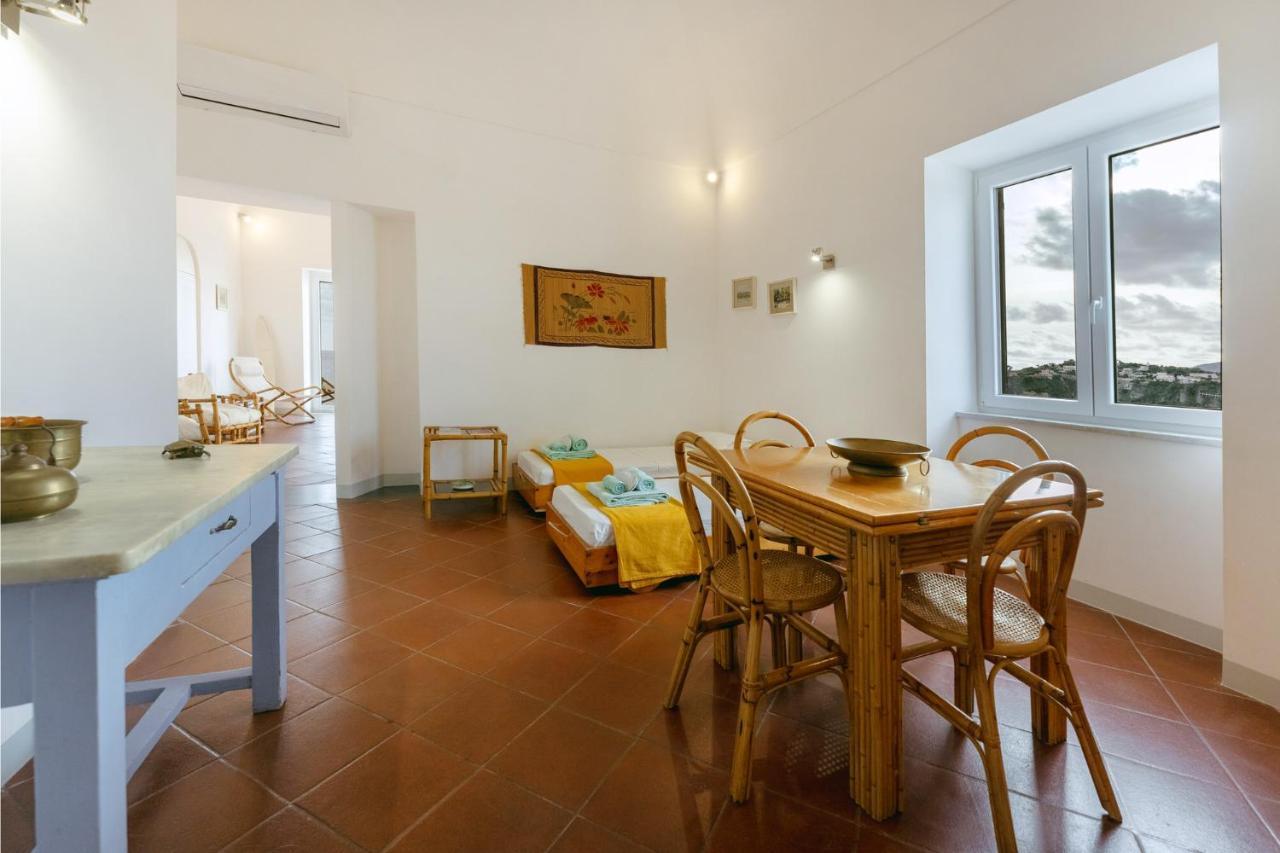 Torretta Corricella- Punta Pizzaco Apartamento Procida Exterior foto