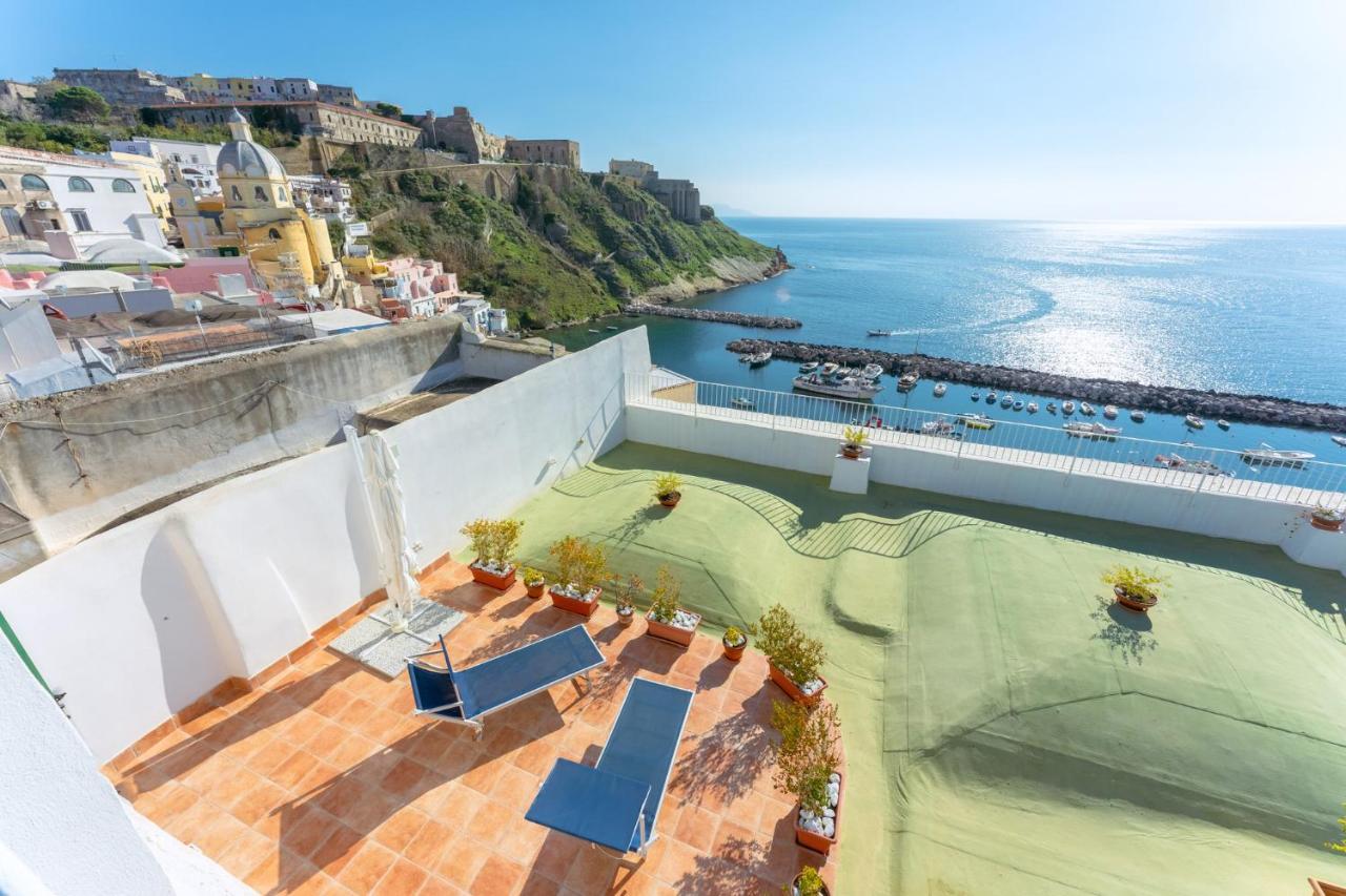 Torretta Corricella- Punta Pizzaco Apartamento Procida Exterior foto